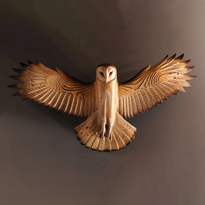 Seinäkoriste – "Majestic"-pöllö