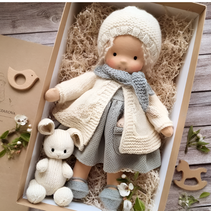 Käsintehty Waldorf Sylidukke