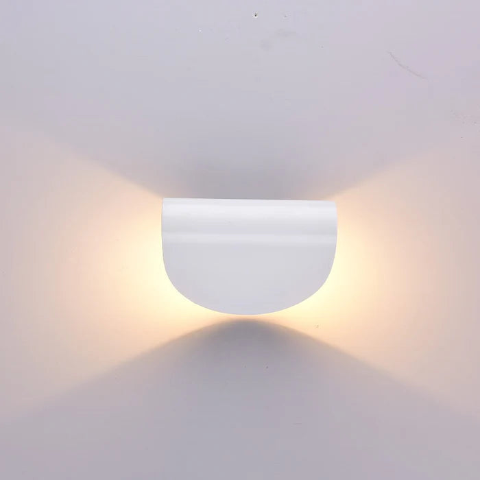 Säädettävä Up-Down-LED-seinävalaisin – lämmin tunnelmavalo, moderni design