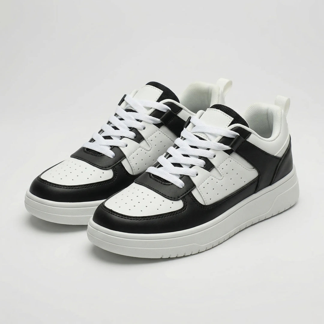 Bloompace - Color-Block Low-Top Lace-Up Sneaker