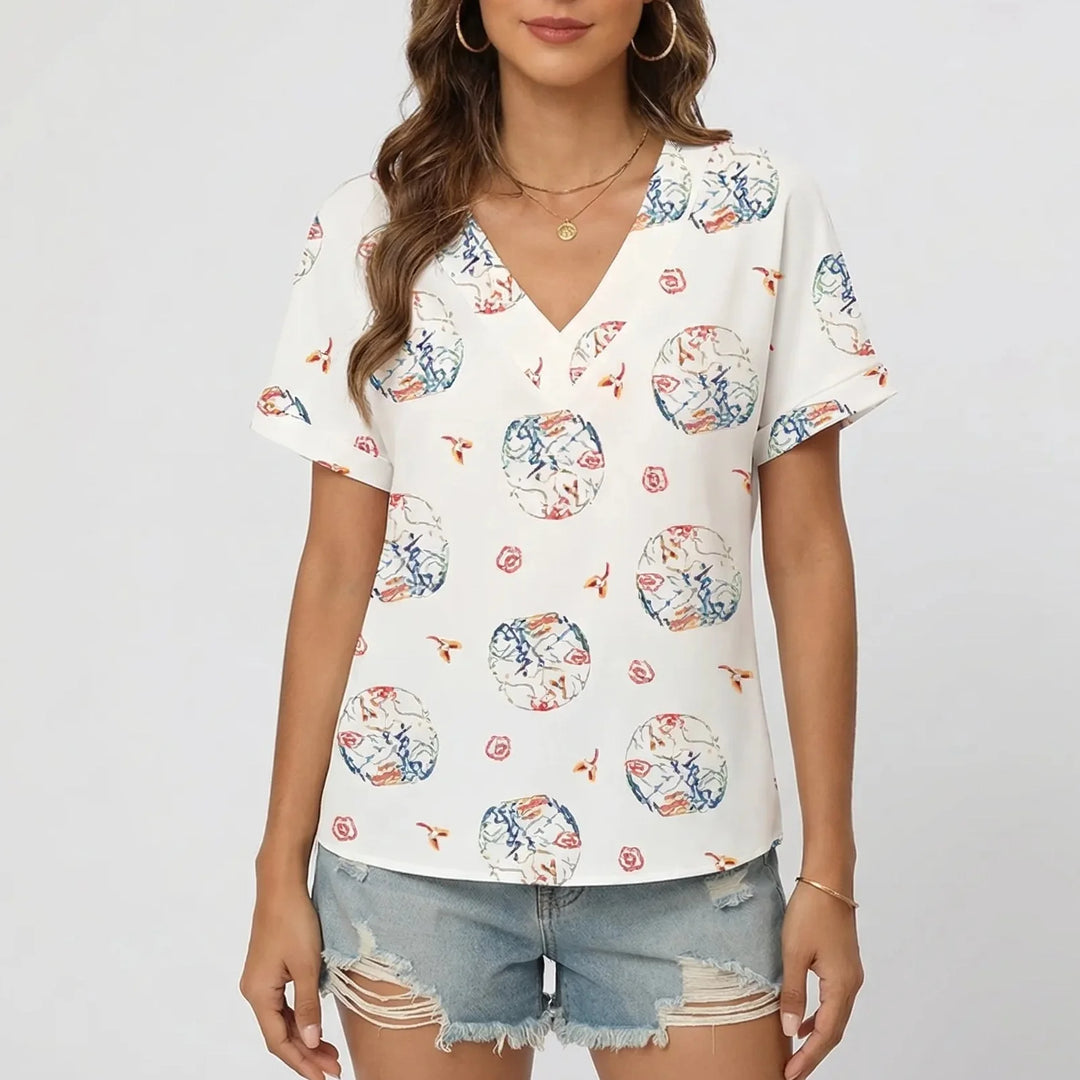 Casuvee - V-Neck Short Sleeve Casual Tee