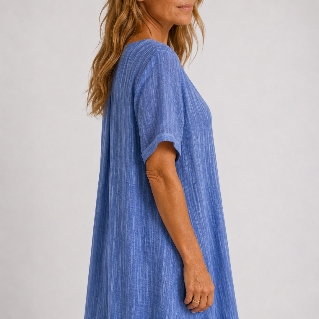 Violet™ | Pehmeästi laskeutuva maxi-mekko
