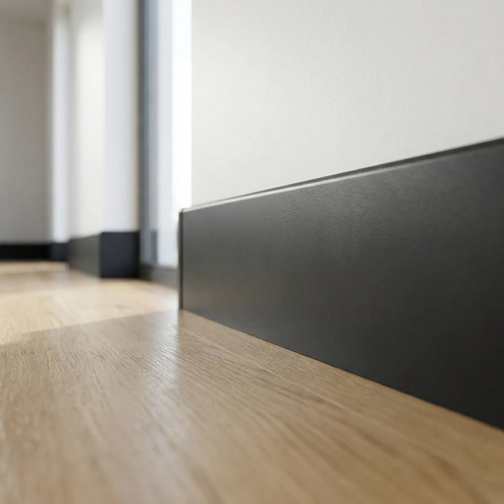 Edglyn - Self-Adhesive 3D Raised Wall Trim