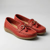 Liukuvat Matalat Loaferit Tassel Yksityiskohdalla