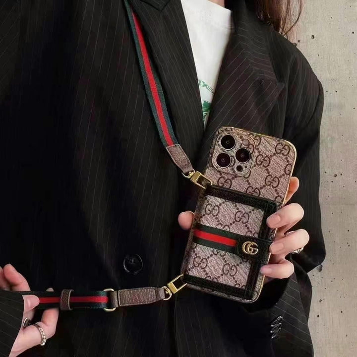 Ylellinen iPhone-suojakuori olkalaukulla