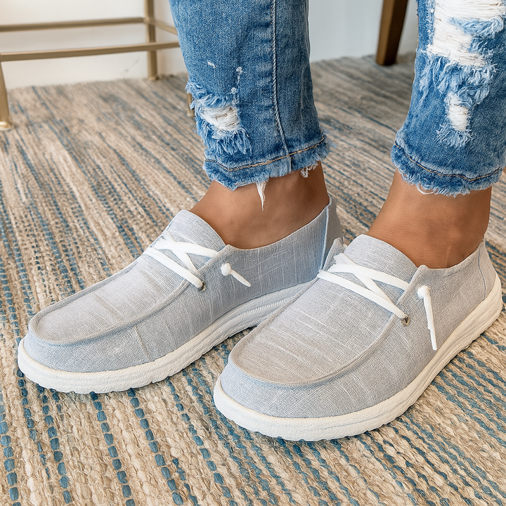 Prowlette - Low-Cut Lace-Up Casual Sneaker