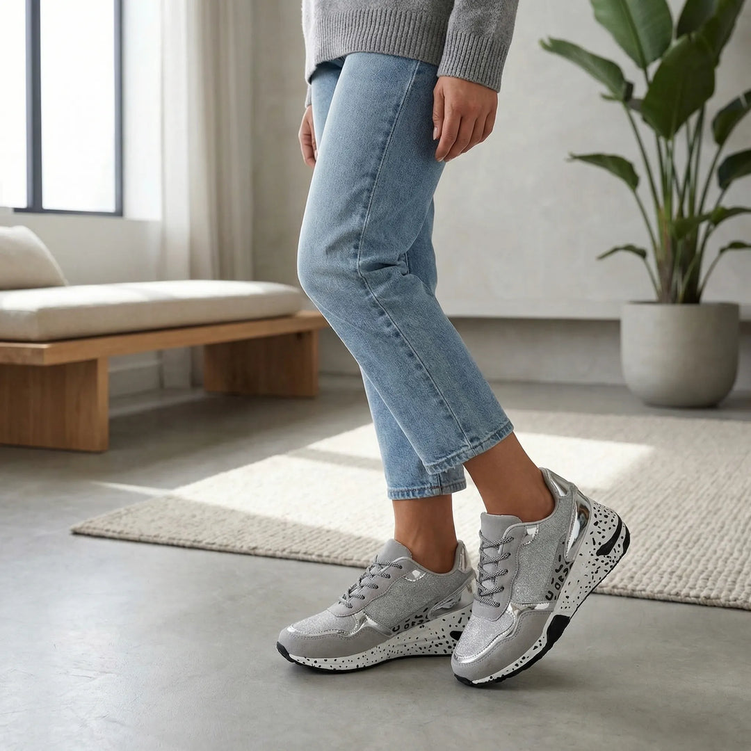 Specklova - Chunky Platform Lace-Up Sneaker