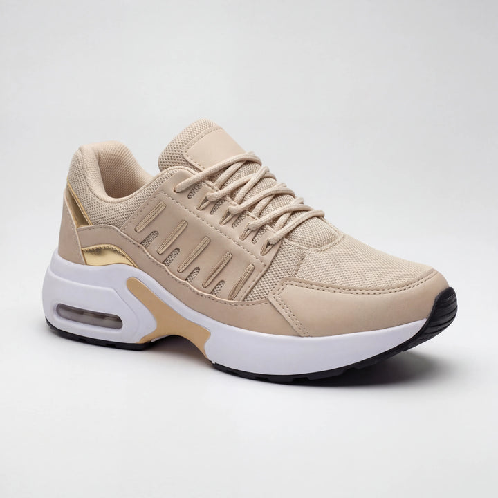 Widstride - Wide-Fit Low-Top Casual Sneaker