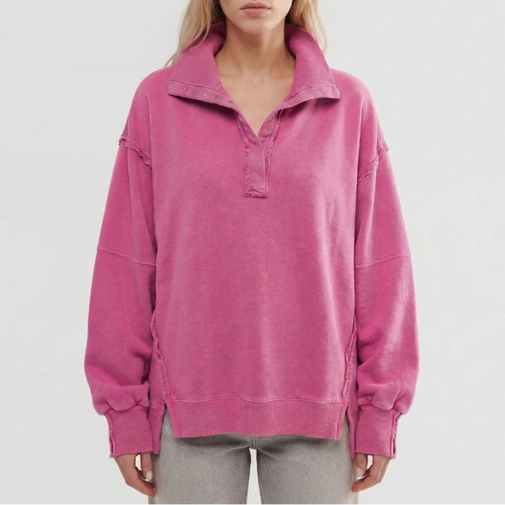Ylisuuri Henley-sweateri sivuhalkiolla naisille