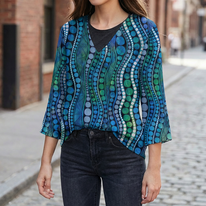Abstrakti Pilkku Blouse Flattering V-kaula