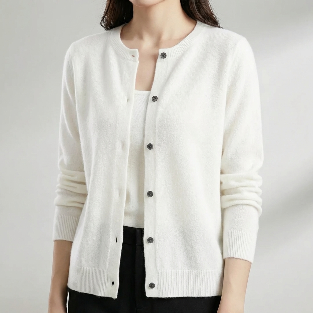 Nappikiinnitteinen O-kaulainen Cardigan naisille