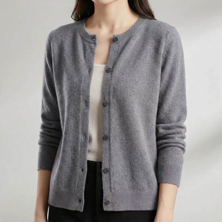 Nappikiinnitteinen O-kaulainen Cardigan naisille