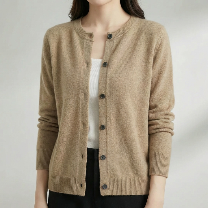 Nappikiinnitteinen O-kaulainen Cardigan naisille