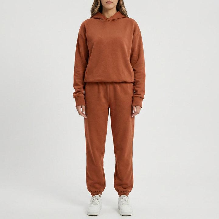 Huppari ja jogger-setti