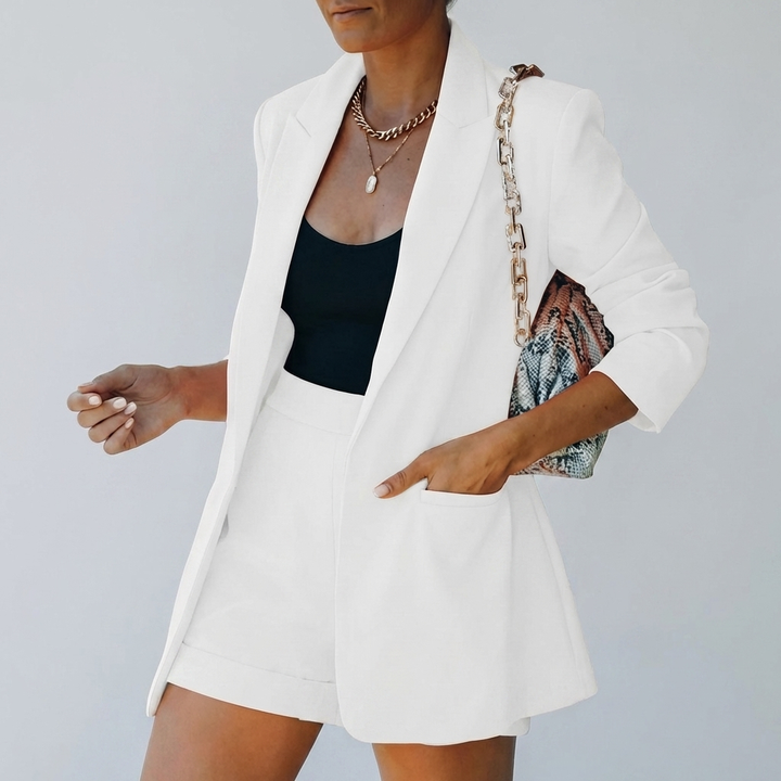 Tyylikäs Blazer ja Shorts Setti Naisille