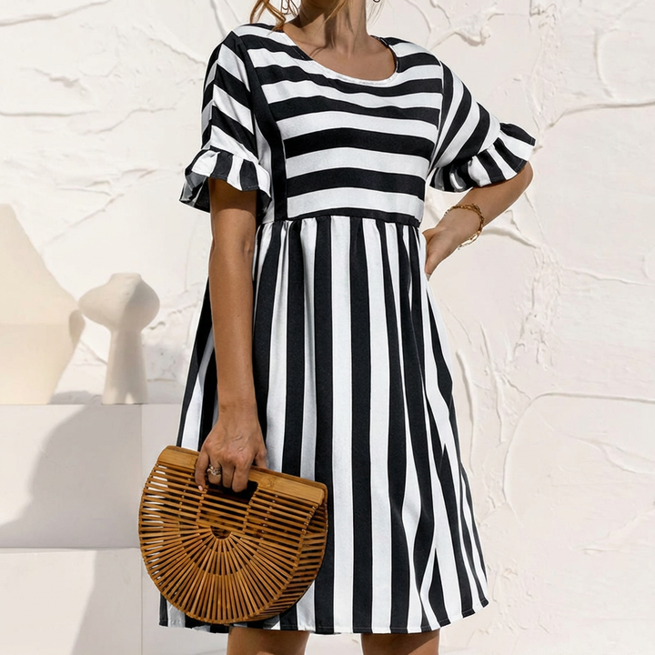 Elegantti Maxi Mekko Pitkillä Hihoilla
